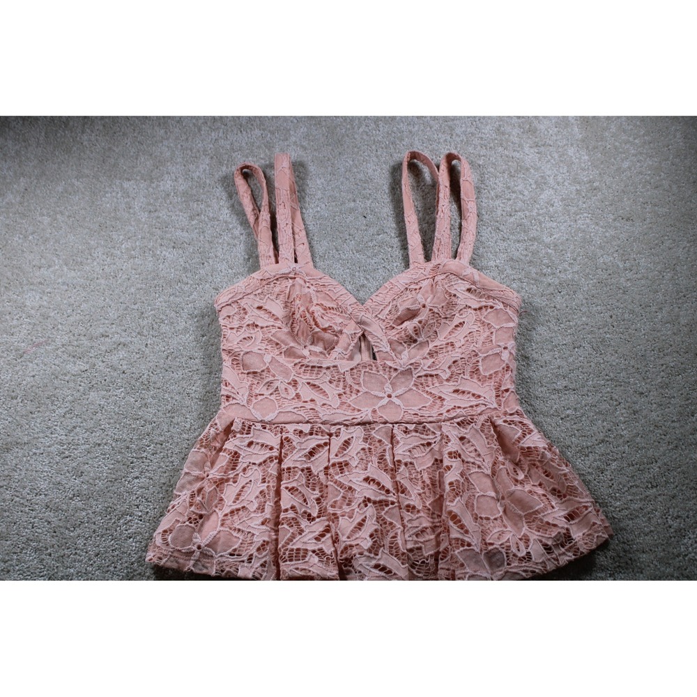 Material Girl Lace Peplum Top Pink Sleeveless Party‎ Tank Medium
